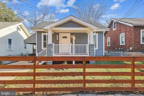 3807 Quincy St, Brentwood, MD 20722