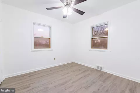 7606 Kidmore Ln, Lanham, MD 20706 photo 10