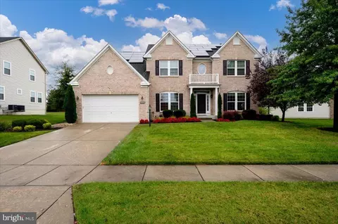13612 Pynes Discovery Dr, Bowie, MD 20720