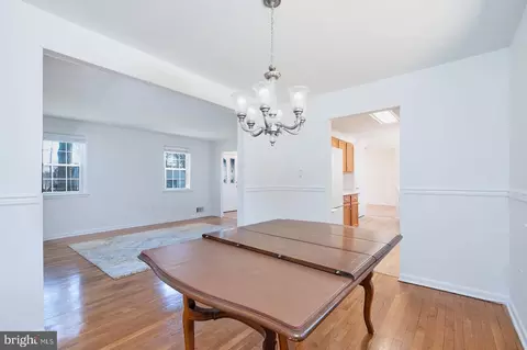 Dining - 16110 Kent Rd, Laurel, MD 20707 photo 4 of 5