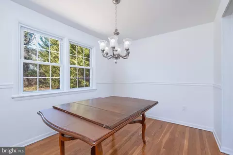 Dining - 16110 Kent Rd, Laurel, MD 20707 photo 2 of 5