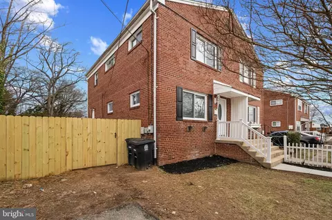 4028 27th Ave, Temple Hills, MD 20748
