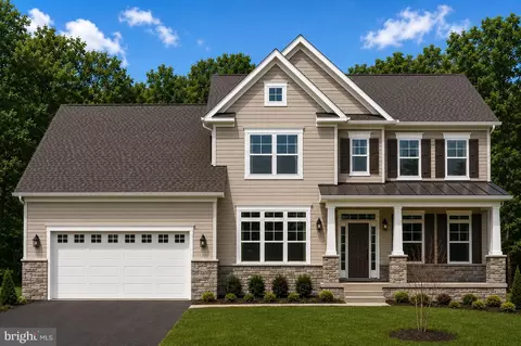 15720 Henrietta Dr, Accokeek, MD 20607