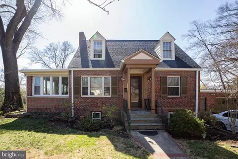 4417 Van Buren St, Hyattsville, MD 20782
