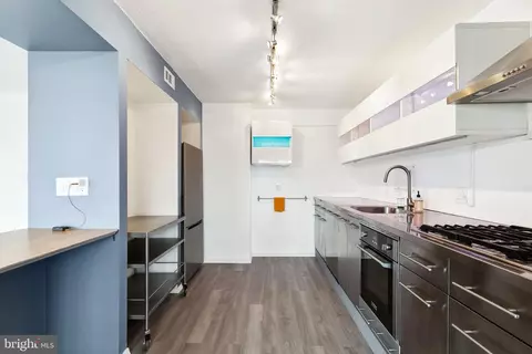 Kitchen - 1836 Metzerott #922, Hyattsville, MD 20783 photo 3 of 7
