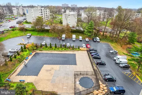 Exterior - 1836 Metzerott #922, Hyattsville, MD 20783 photo 2 of 4