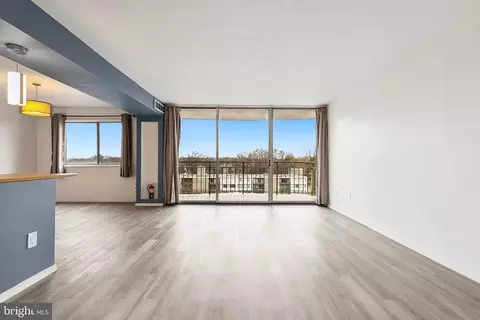 Living - 1836 Metzerott #922, Hyattsville, MD 20783 photo 3 of 15