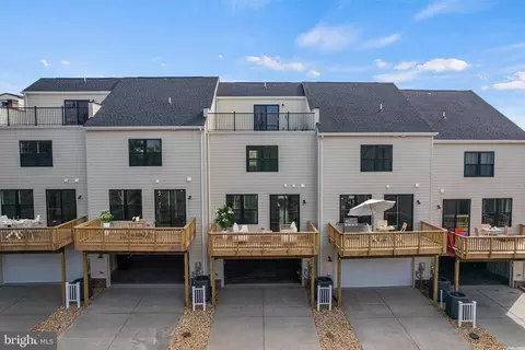 Other - 3003 Lemonade Ln, Marlboro, MD 20774 photo 4 of 5