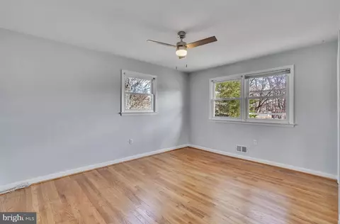Bedroom - 11716 Redwood Dr E, Brandywine, MD 20613 photo 3 of 6