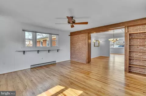 Living - 11716 Redwood Dr E, Brandywine, MD 20613 photo 7 of 12