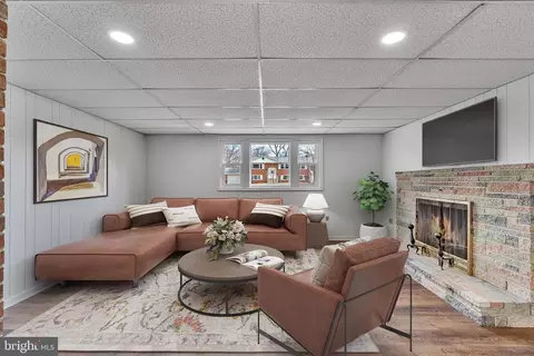 Living - 11716 Redwood Dr E, Brandywine, MD 20613 photo 8 of 12