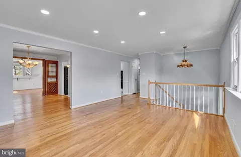 Living - 11716 Redwood Dr E, Brandywine, MD 20613 photo 3 of 12
