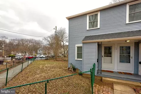 57 L Ridge Rd, Greenbelt, MD 20770