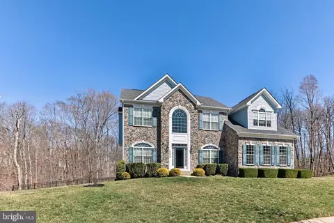 2308 Monticello Ct, Fort Washington, MD 20744