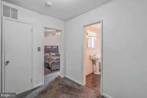 Entry Way - 1807 Porter, Morningside, MD 20746 photo 3 of 3