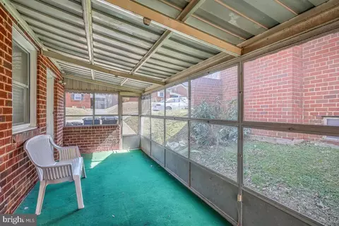 Exterior - 1807 Porter, Morningside, MD 20746 photo 4 of 10