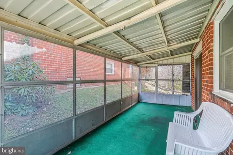 Exterior - 1807 Porter, Morningside, MD 20746 photo 3 of 10
