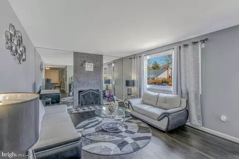 Living - 1807 Porter, Morningside, MD 20746 photo 1 of 2