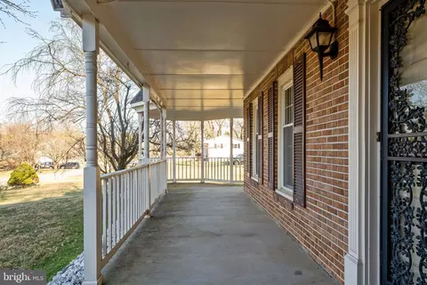 Exterior - 10401 Cleary Ln, Bowie, MD 20721 photo 4 of 9