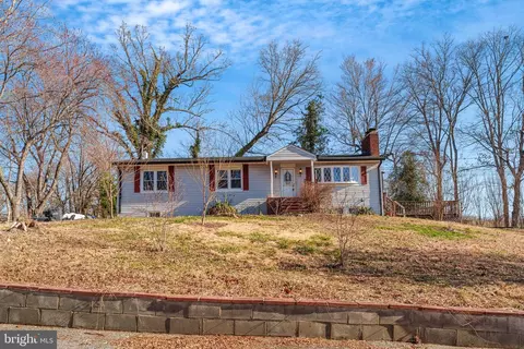 13005 Piscataway Rd, Clinton, MD 20735
