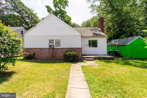 7701 Emerson Rd, Hyattsville, MD 20784