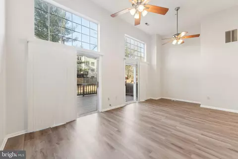 Living - 5904 Grenfell Loop, Bowie, MD 20720 photo 3 of 8