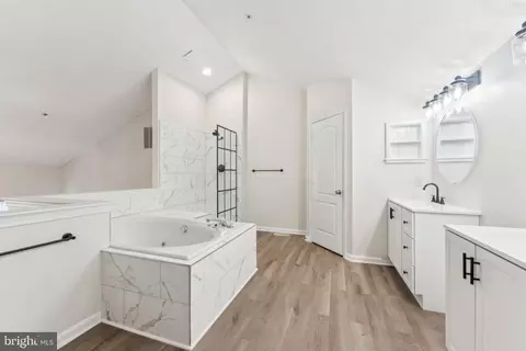 Bath - 5904 Grenfell Loop, Bowie, MD 20720 photo 3 of 3