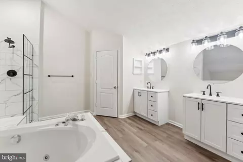 Bath - 5904 Grenfell Loop, Bowie, MD 20720 photo 2 of 3