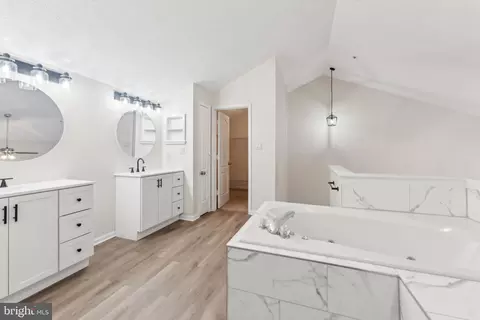 Entry Way - 5904 Grenfell Loop, Bowie, MD 20720 photo 2 of 2