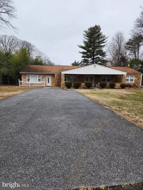 8105 Allentown Rd, Fort Washington, MD 20744