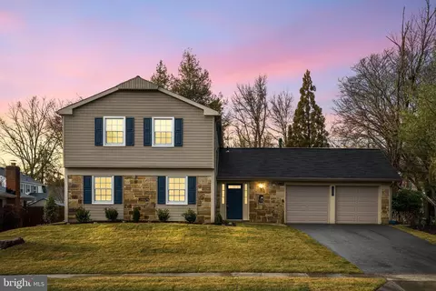 1421 Perrell Ln, Bowie, MD 20716