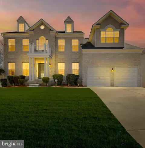 13517 Hollow Log Dr, Marlboro, MD 20774