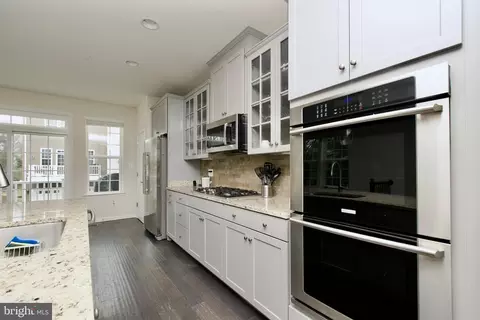Kitchen - 2900 Pinebrook Rd, Landover, MD 20785 photo 7 of 7