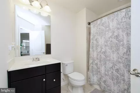 Bath - 2900 Pinebrook Rd, Landover, MD 20785 photo 3 of 3