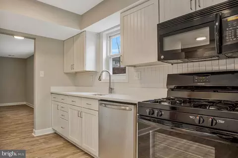 Kitchen - 7709 Hyacinth Ct, Laurel, MD 20707 photo 2 of 2