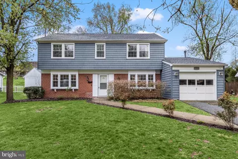 12415 Canfield Ln, Bowie, MD 20715