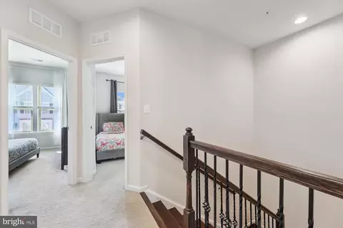 Entry Way - 10173 Dorsey Ln, Lanham, MD 20706 photo 5 of 7