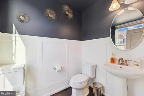 Entry Way - 10173 Dorsey Ln, Lanham, MD 20706 photo 3 of 7
