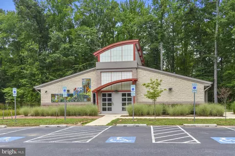 Exterior - 10173 Dorsey Ln, Lanham, MD 20706 photo 8 of 8