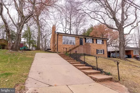 15808 Sherwood Ave, Laurel, MD 20707
