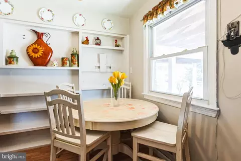 Dining - 6331 Manor Circle Dr, Clinton, MD 20735 photo 2 of 2