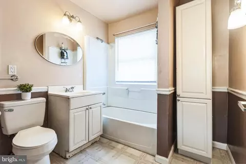 Entry Way - 6331 Manor Circle Dr, Clinton, MD 20735 photo 3 of 3
