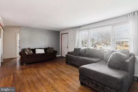 Living - 6331 Manor Circle Dr, Clinton, MD 20735 photo 1 of 1