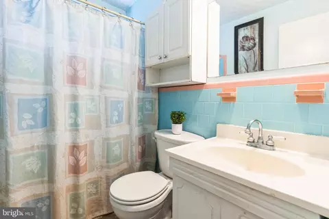 Bath - 6331 Manor Circle Dr, Clinton, MD 20735 photo 1 of 2