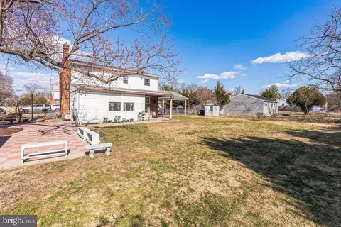 Exterior - 6331 Manor Circle Dr, Clinton, MD 20735 photo 3 of 4