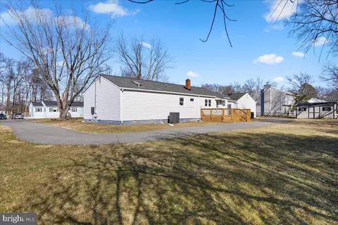 Exterior - 8501 Oak Dr, Brandywine, MD 20613 photo 4 of 6