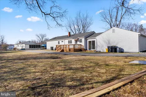 Exterior - 8501 Oak Dr, Brandywine, MD 20613 photo 5 of 6