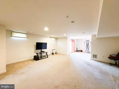 Living - 7701 Kirklee Ct, Laurel, MD 20707 photo 15 of 16