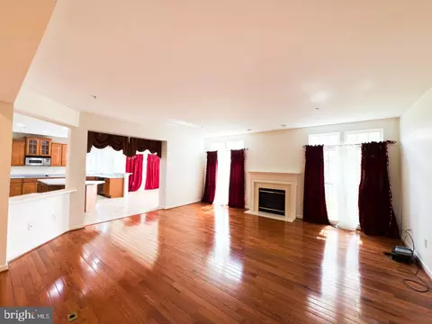 Living - 7701 Kirklee Ct, Laurel, MD 20707 photo 5 of 16