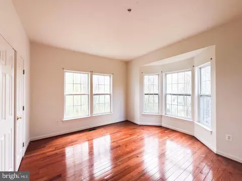 Living - 7701 Kirklee Ct, Laurel, MD 20707 photo 3 of 16